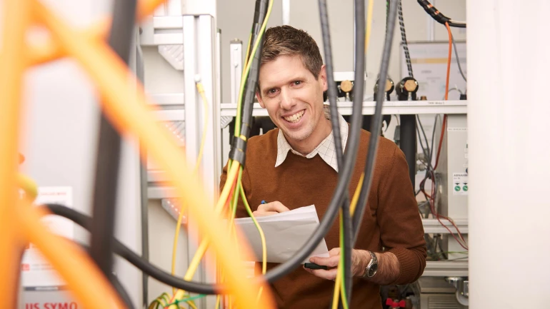 Martin Weiss bei der Arbeit
