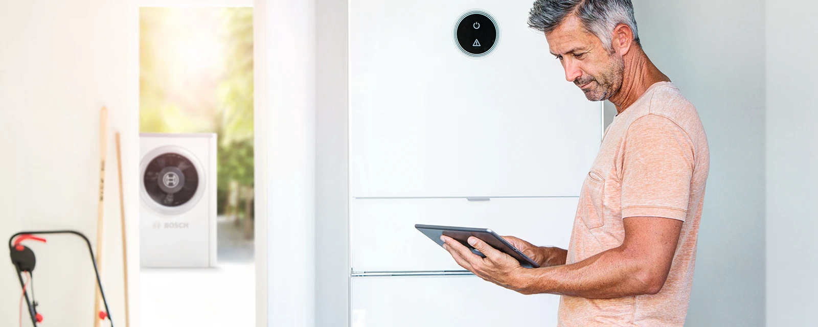Indoor unit heat pump hangs in the living room
