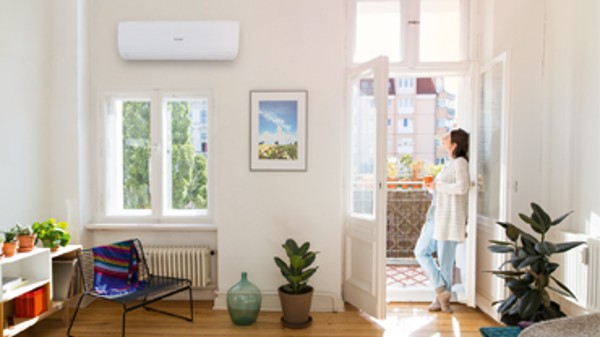 Met de nieuwe Climate 5000 RAC brengt het verwarmingsmerk Bosch een elegante en compacte split airconditioner op de markt.