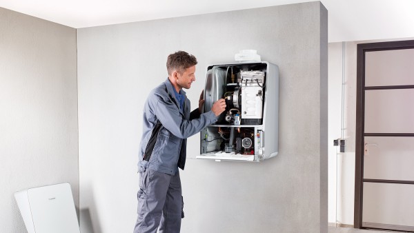 Srervisní zásah u kotle Bosch