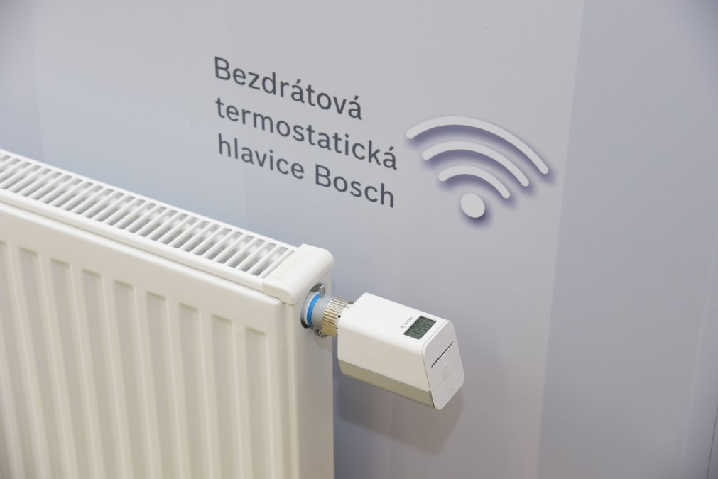 Bezdrátová termostatická hlavice Bosch