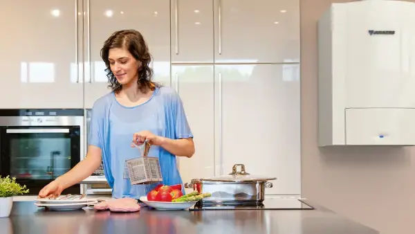 woman_in_a_kitchen