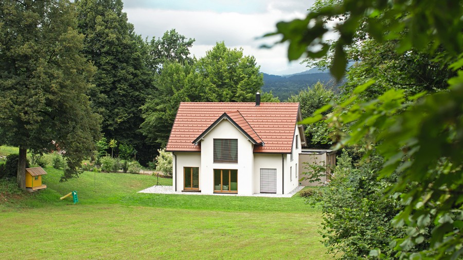 Einfamilienhaus mit großem Garten.