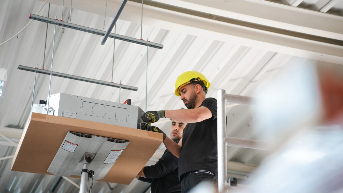 Installation eines VRF-Systems von Bosch