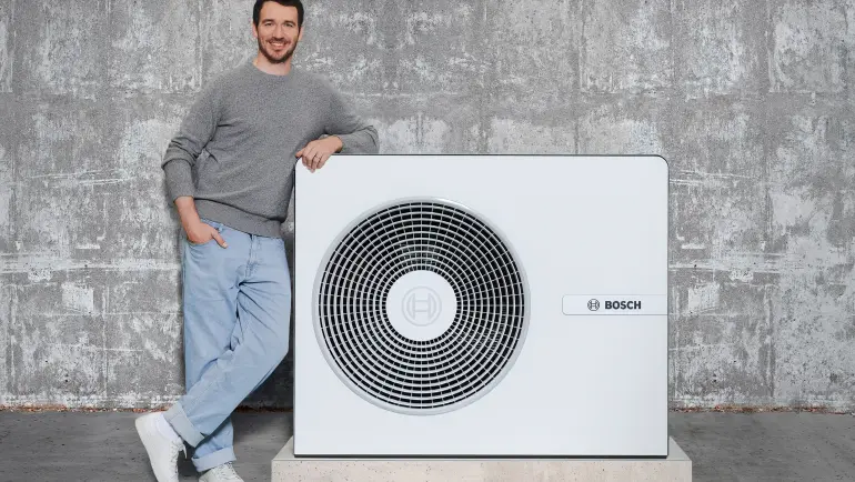 Felix Neureuther mit der Compress 8800i AW