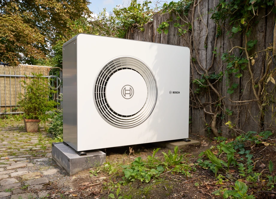 Bosch Compress Hybrid 5800i G