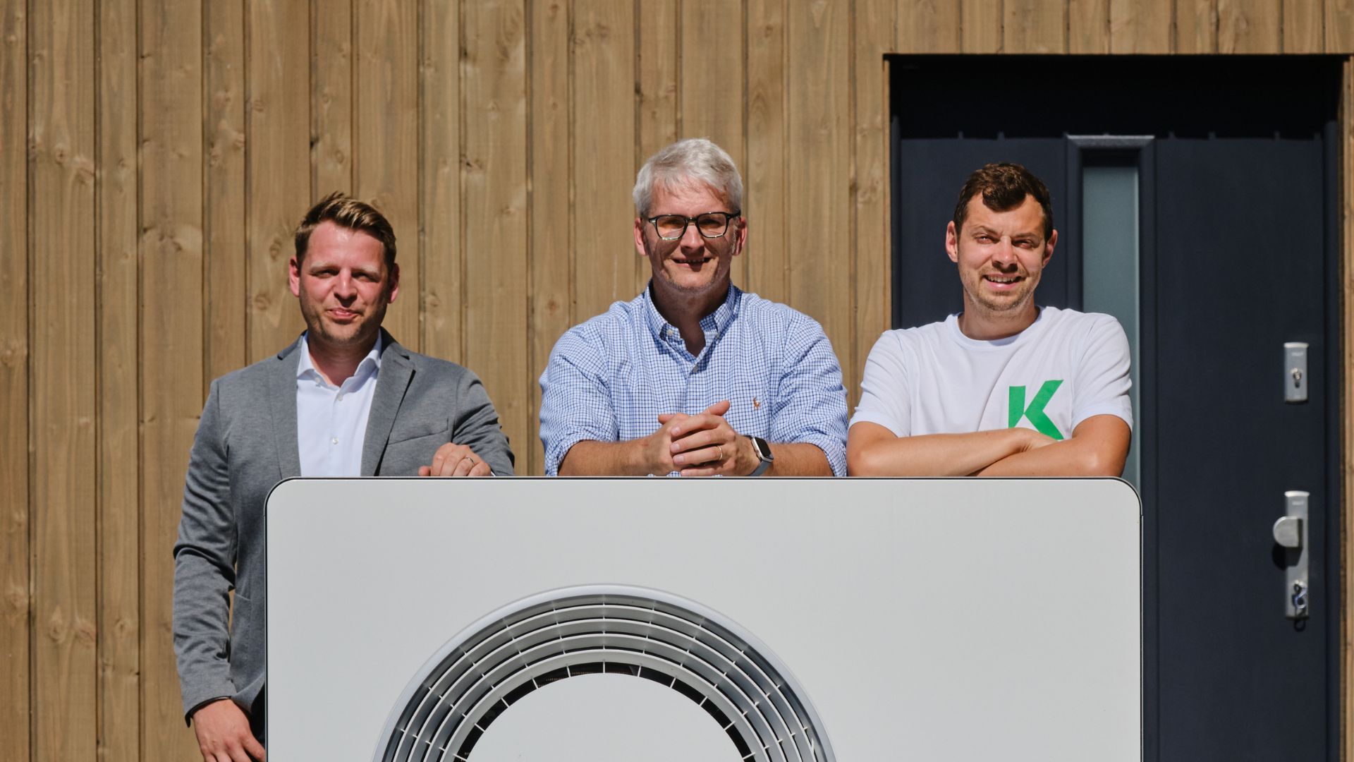 Mit Wärmepumpe und Wohnungsstation auf KfW 40-EE-Standard