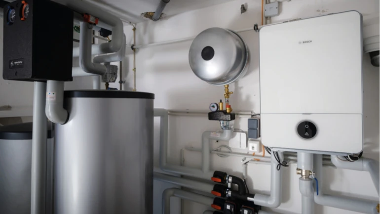 Referenzobjekt Offenbach Sanierung mit Bosch Wärmepumpe Compress 7000i AW in Kombination mit dem Bosch Energiemanager