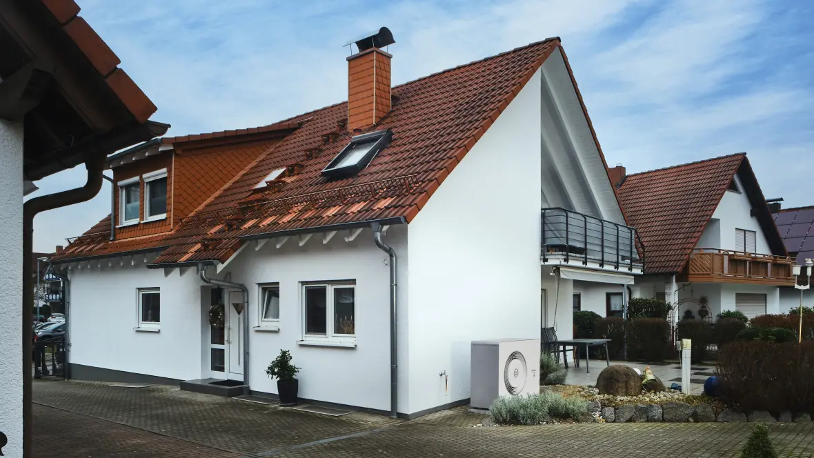 Modernisierung in Laudenbach mit der Compress 6800i AW Wärmepumpe von Bosch.