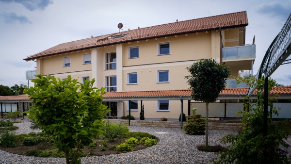 Modernes Wohnquartier „Energieinsel in Petershagen am Giebelsee“ mit 96 Wohneinheiten