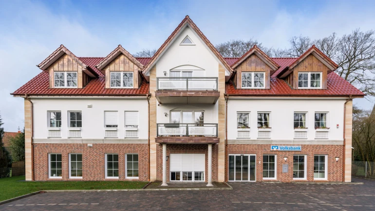 Neubau eines Wohn- und Geschäftshauses