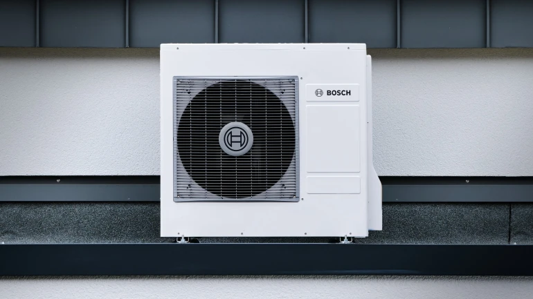 Luft-Wasser-Wärmepumpe Compress 3400i AWS