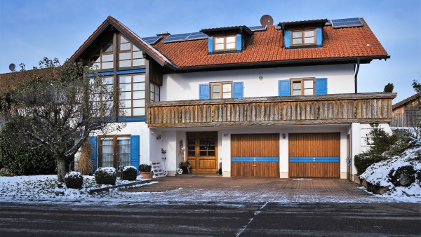 Referenzobjekt Reicholzried: Modernisierung eines Mehrfamilienhauses