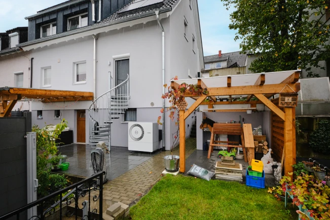 Bosch Wärmepumpe-Außeneinheit