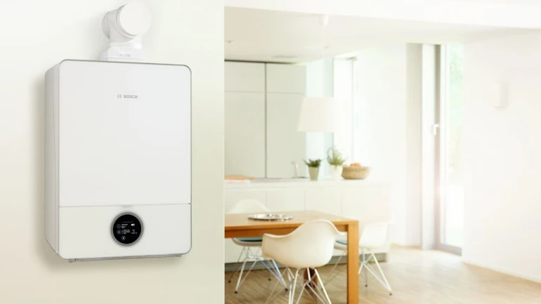 Gasheizung Condens 9000i W von Bosch in der Küche wandhängend installiert