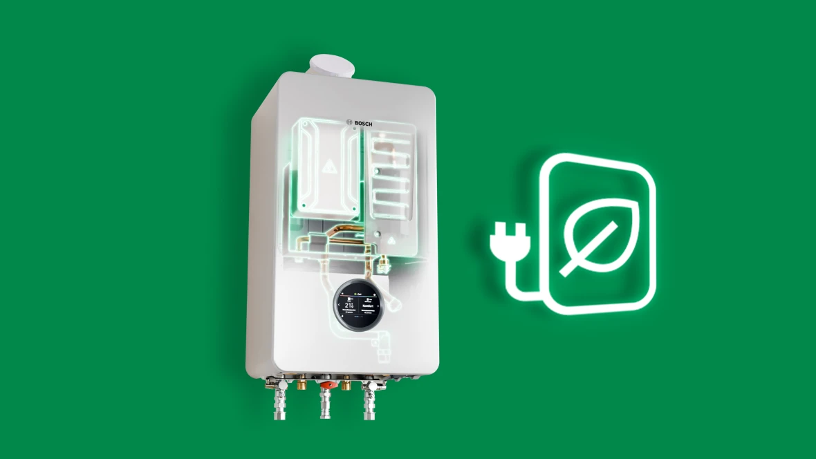 Bosch All-in-One Heizung Compress Hybrid 5800i G mit transparenter Ansicht vor grünem Hintergrund und leuchtendem Strom-Symbol.