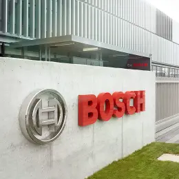 Oltre 100 anni di esperienza