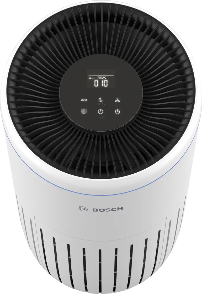 Nahaufnahme des Displays und Bedienfelds am Bosch Air 4000 Luftreiniger mit Tasten für Auto-Modus, Nachtmodus und Lüftergeschwindigkeit.