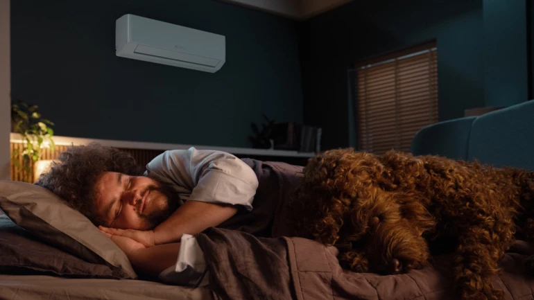 Climate 7000i with dog #CoolLikeABosch