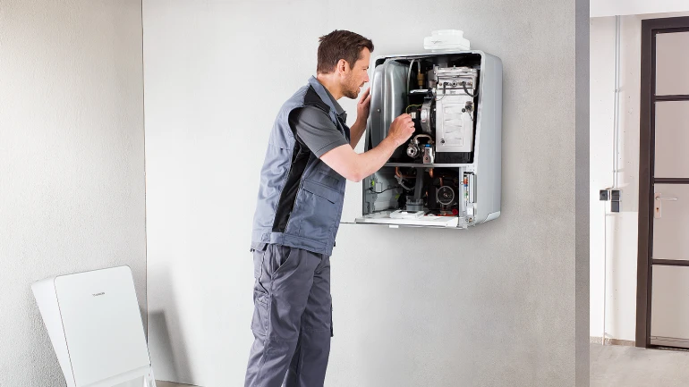 Tehnična pomoč in servis