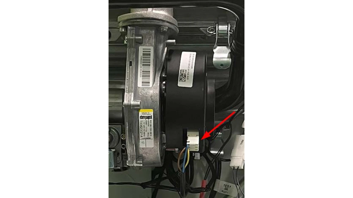Checking voltage to the fan