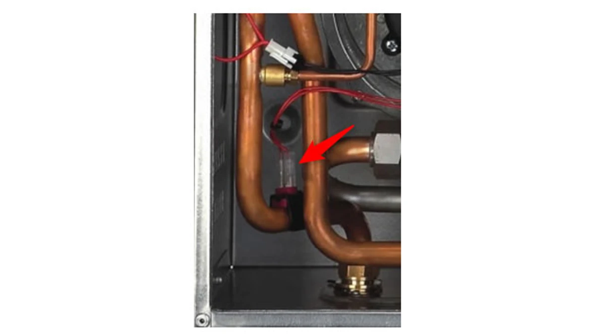 Sensor are connected tightly and the sensor is firmly clipped to the hot water pipe